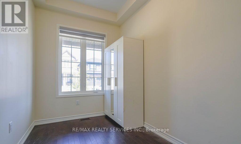 4 DIVERS ROAD, Brampton (Northwest Brampton) — photo 5