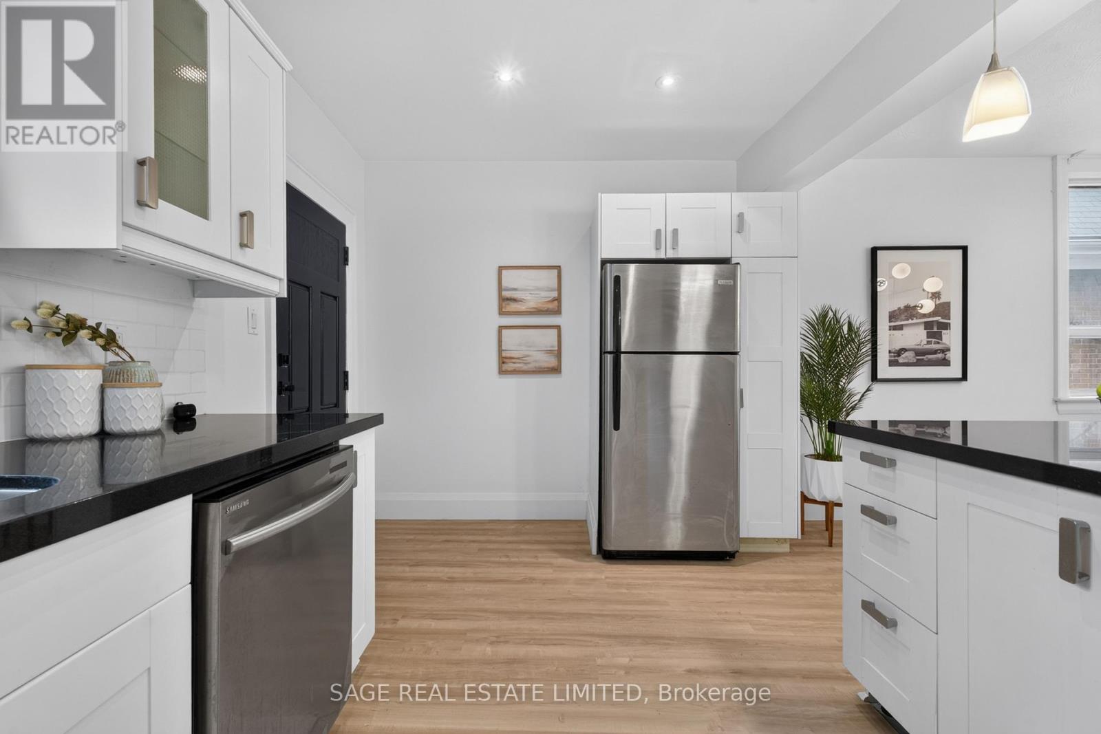 12 BRANSTONE ROAD - Image 20