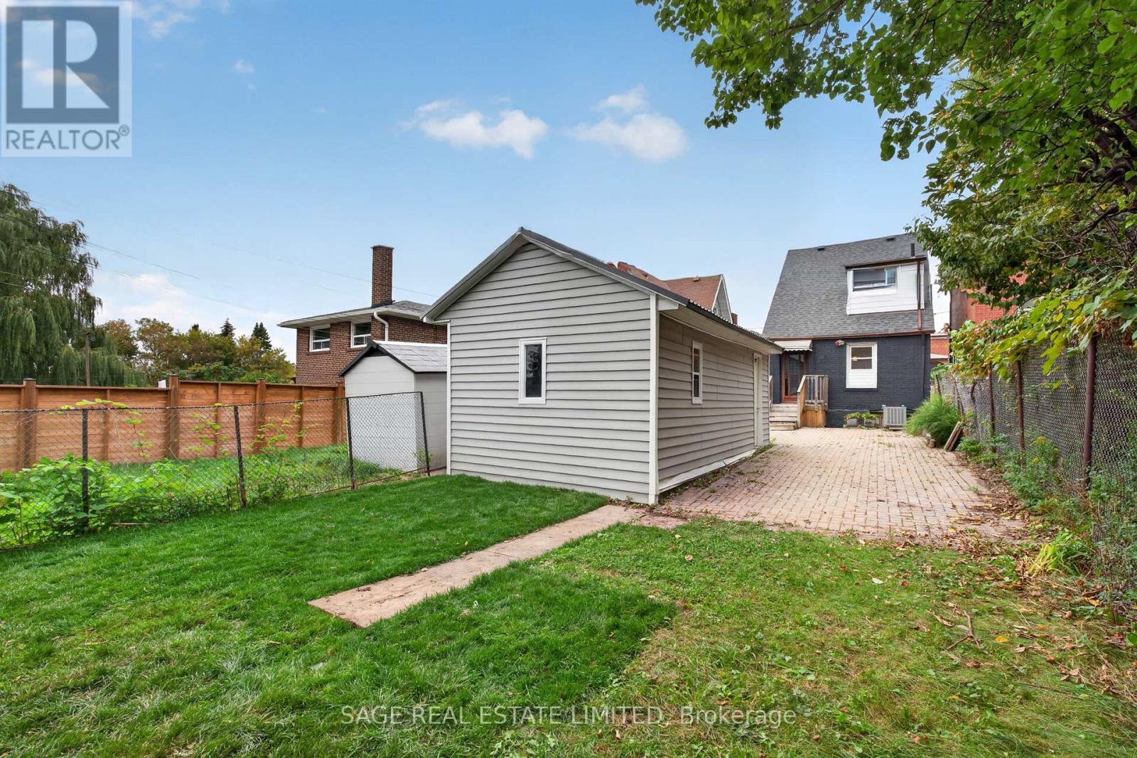 12 BRANSTONE ROAD - Image 37