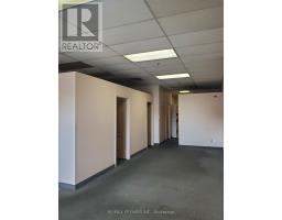 28 - 3200 Dufferin Street, Toronto, ON M6A2T3 Photo 11