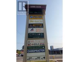 28 - 3200 Dufferin Street, Toronto, ON M6A2T3 Photo 15