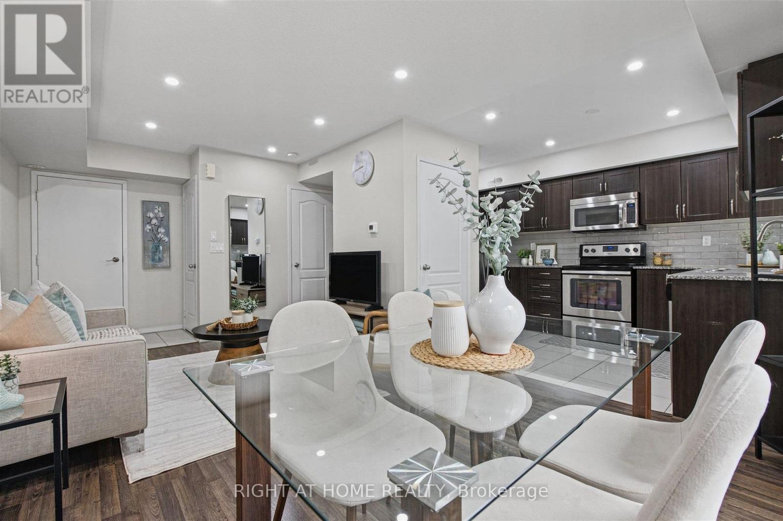 416 - 130 WIDDICOMBE HILL BOULEVARD, Toronto (Willowridge-Martingrove-Richview) — photo 12
