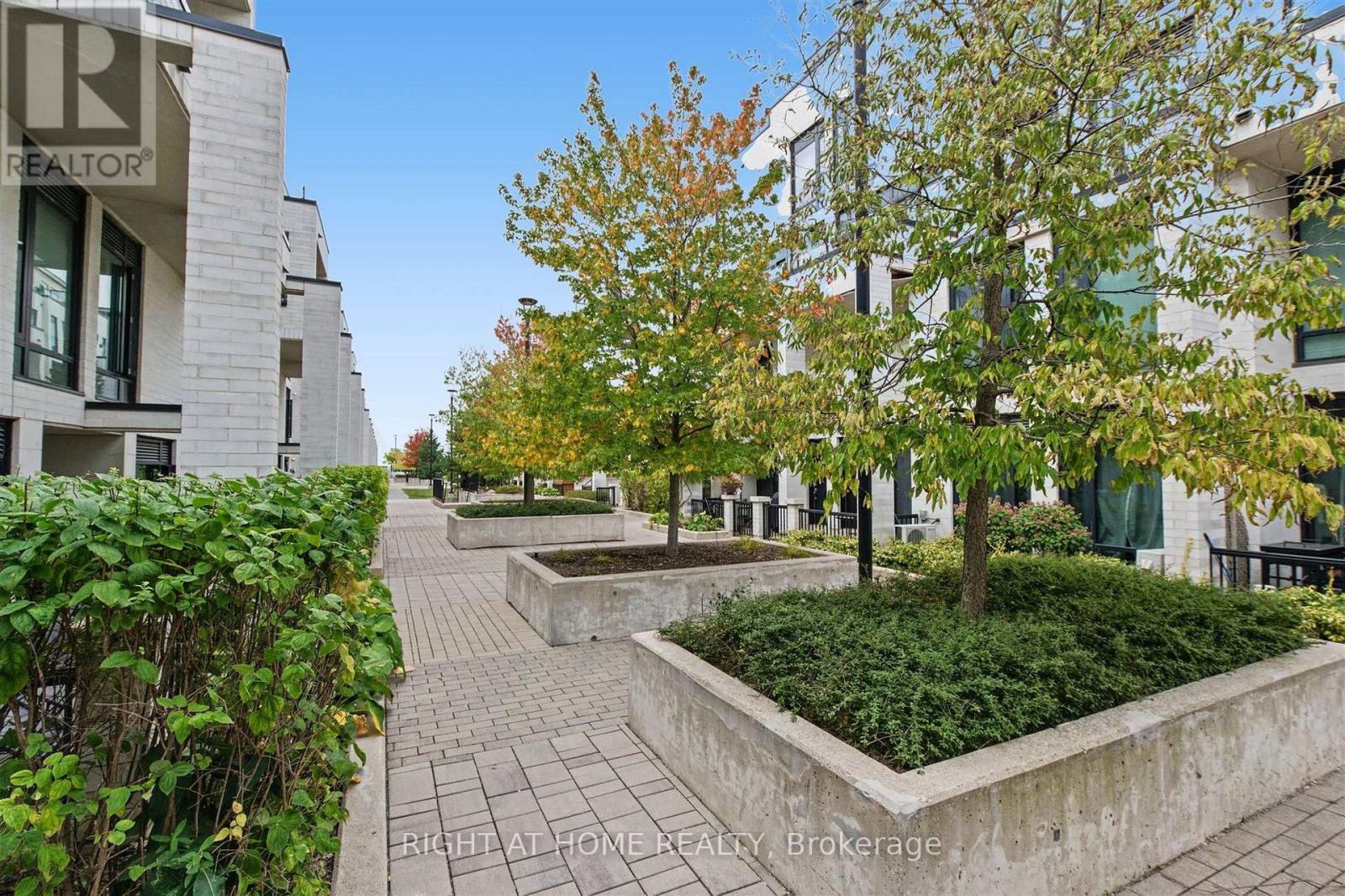 #416 130 WIDDICOMBE HILL BOULEVARD - 3