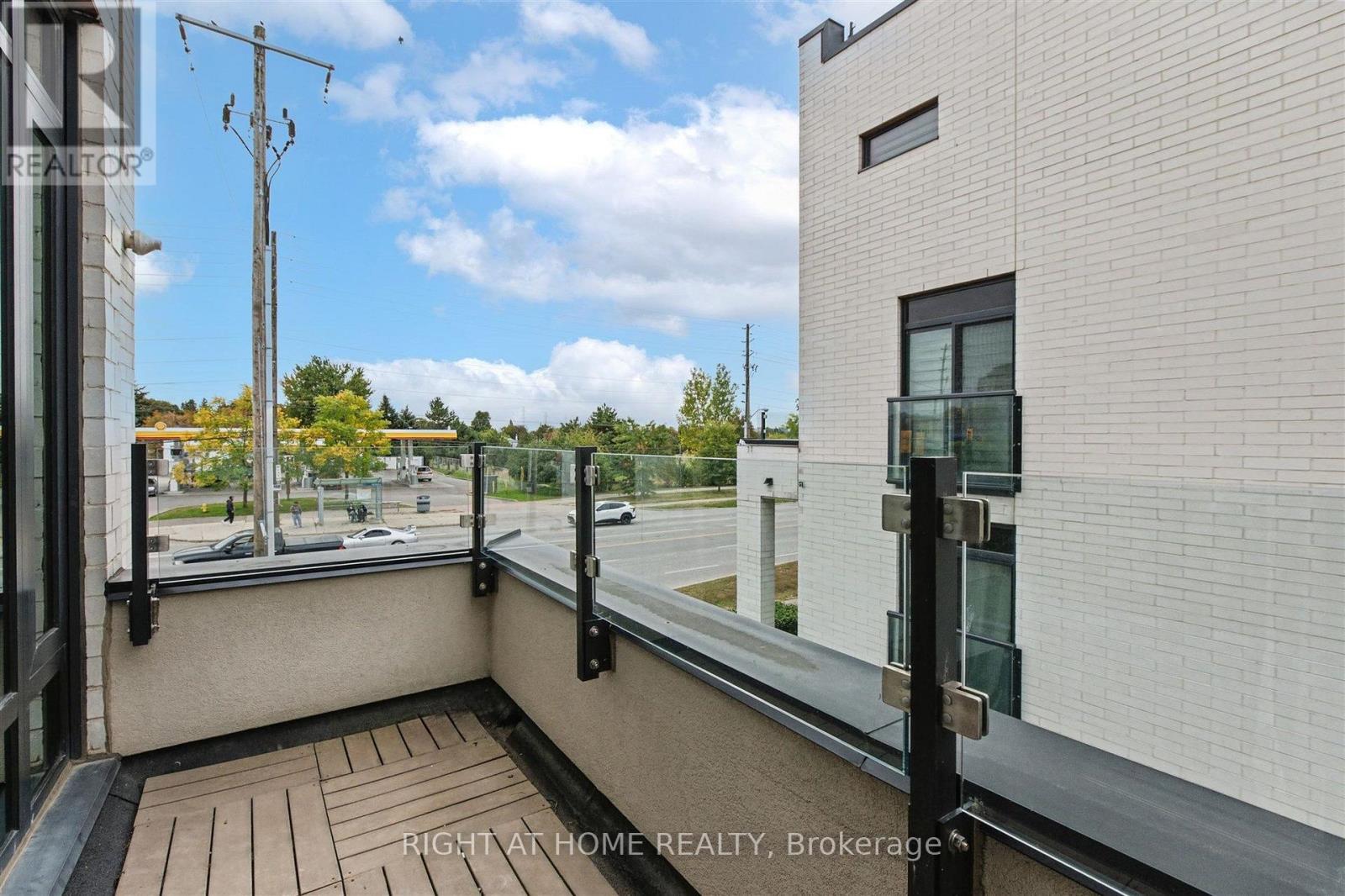 #416 130 WIDDICOMBE HILL BOULEVARD - 39