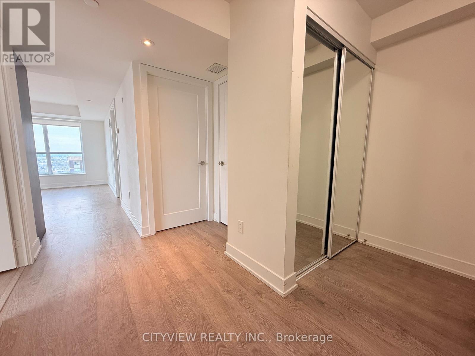 Photo of 3009 - 7 MABELLE AVENUE