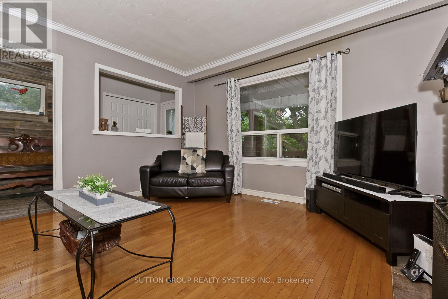 14 LAKE SHORE DRIVE, Toronto (New Toronto) — photo 8