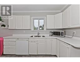 14 Lake Shore Drive, Toronto, ON M8V1Z2 Photo 12