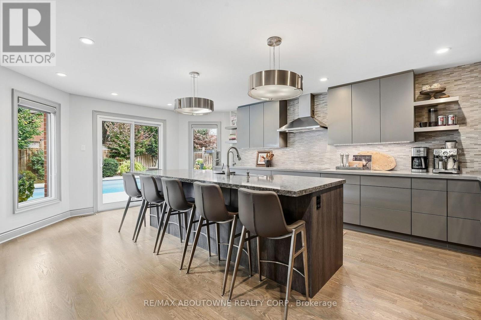 2747 TEAK CRESCENT - Image 15
