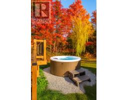 886 Monck Road, Kawartha Lakes, ON L0K1W0 Photo 25