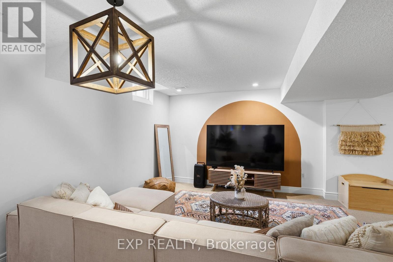 253 UPPER MOUNT ALBION ROAD - Image 37