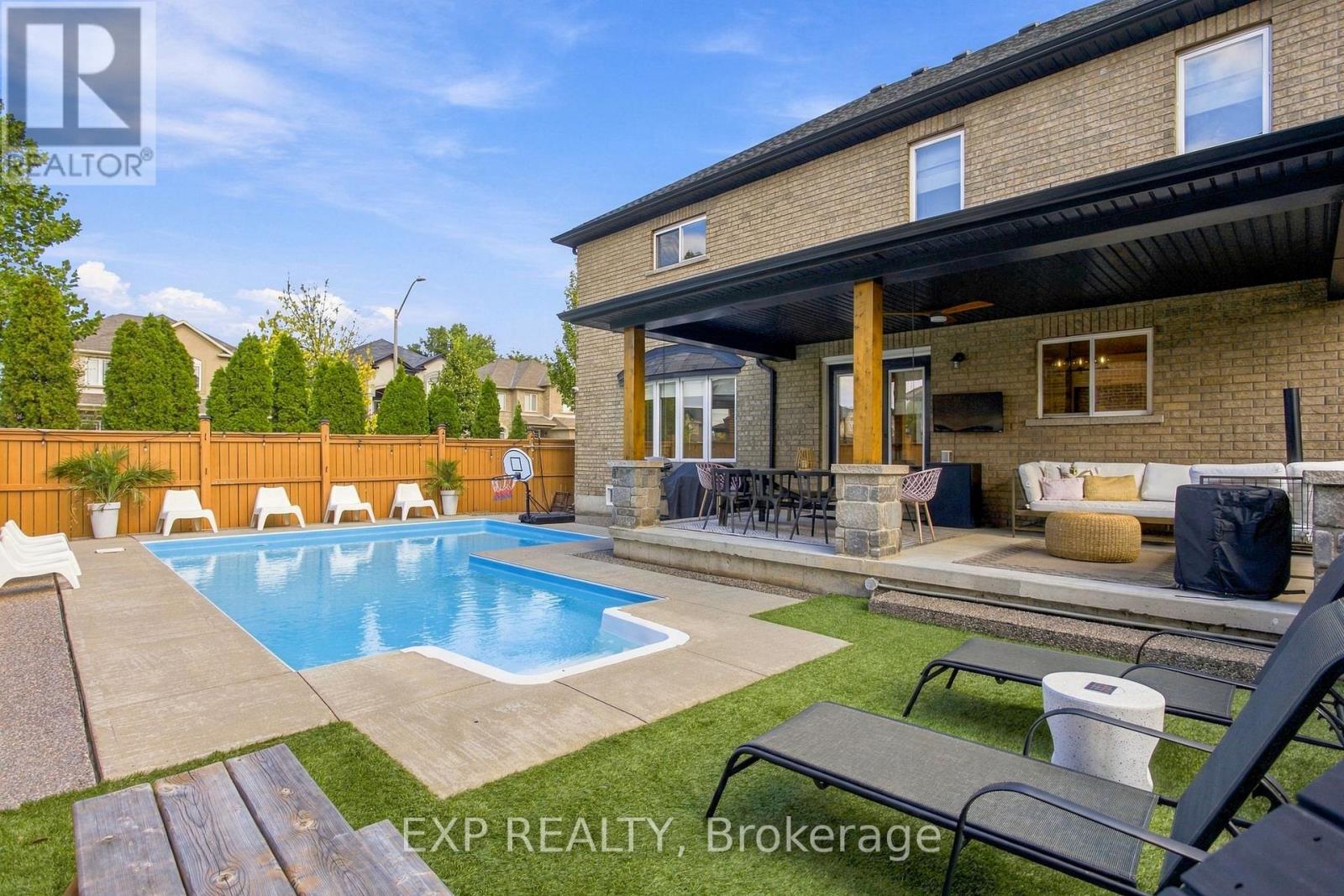 253 UPPER MOUNT ALBION ROAD - 38