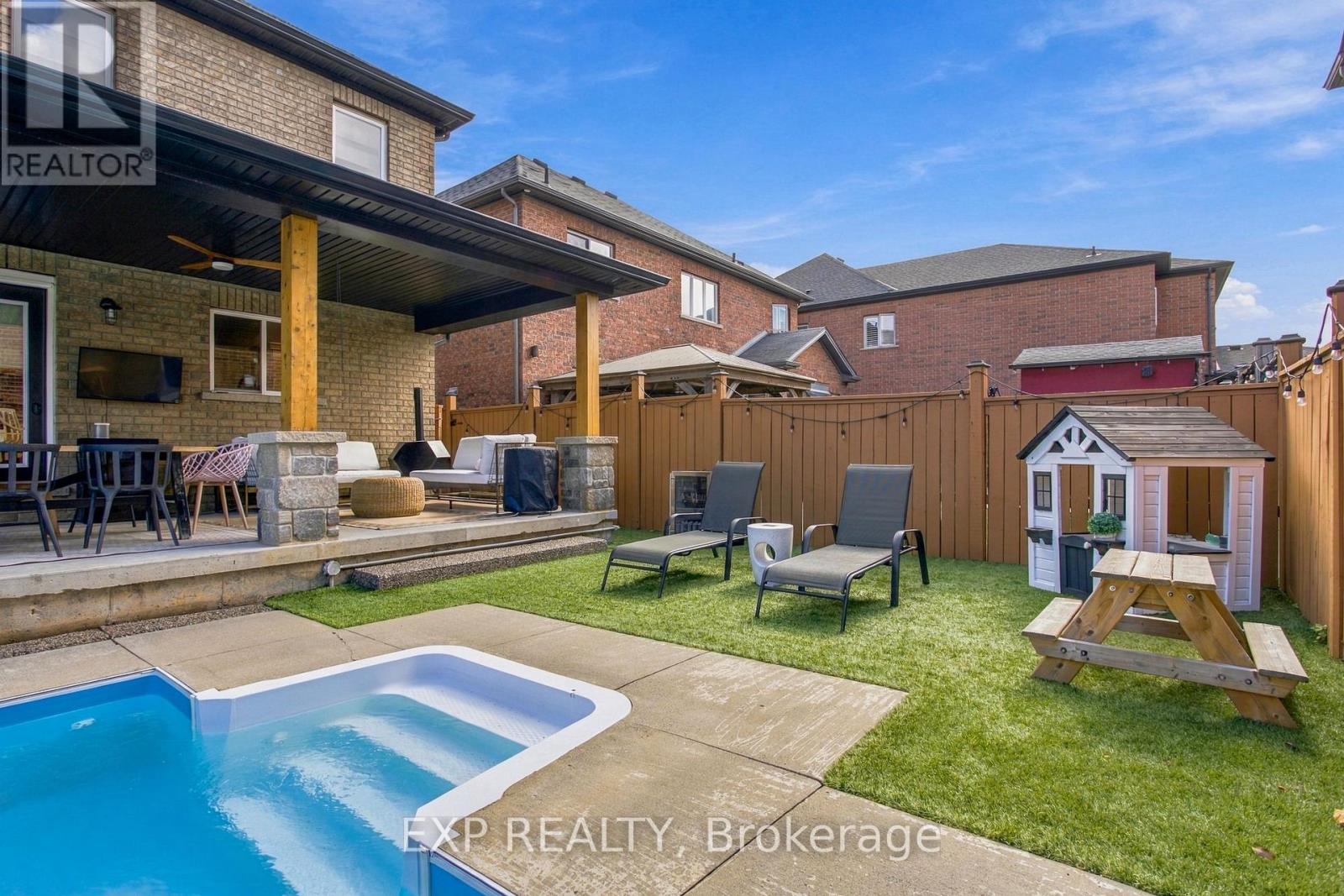 253 UPPER MOUNT ALBION ROAD - 45