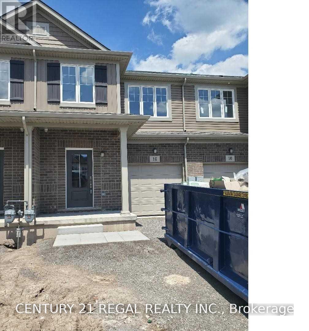 10 SYCAMORE STREET, Welland (West Welland)