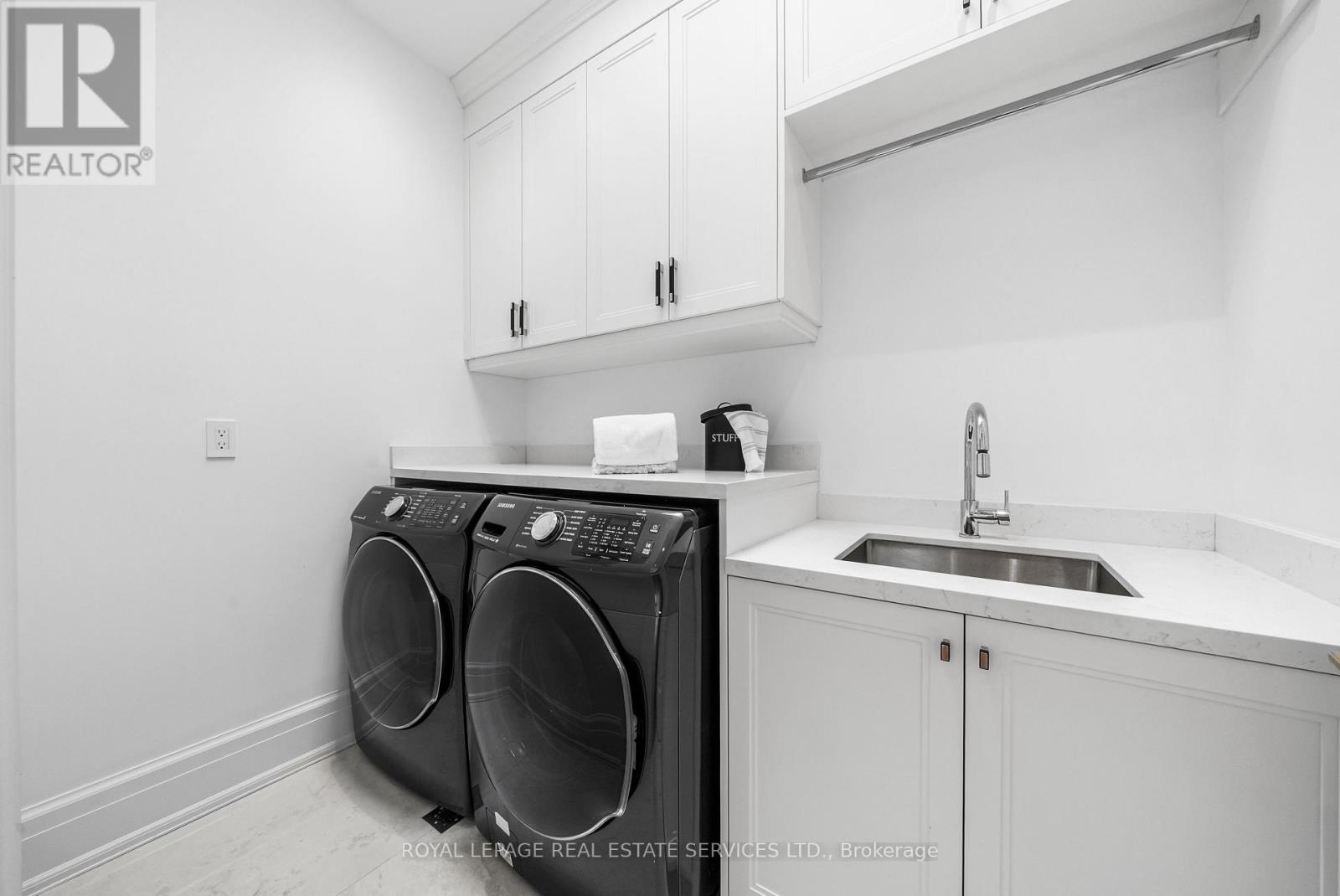 148 Munro Boulevard — photo 50