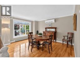 120 Wiggins Drive, photo 5