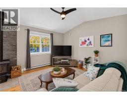 Foyer - 120 Wiggins Drive, Fredericton, NB E3A5N7 Photo 13