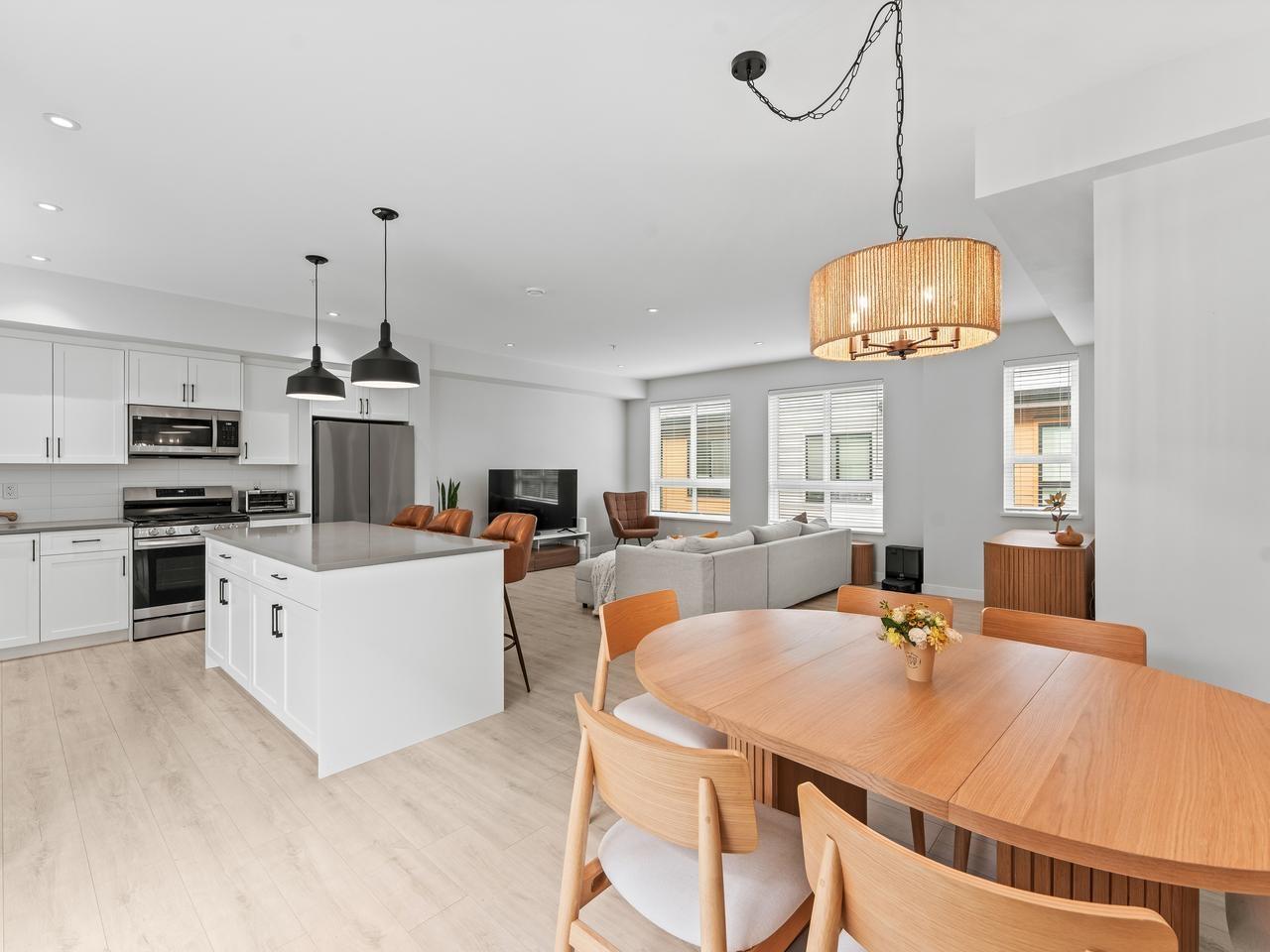 3 20057 82 AVENUE, Langley - Image 1