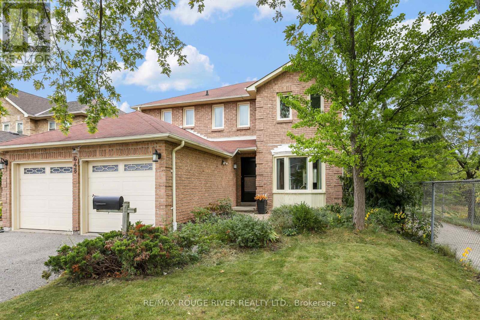 648 COGNAC CRESCENT - 39