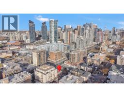 1309 12 Avenue SW - photo 2
