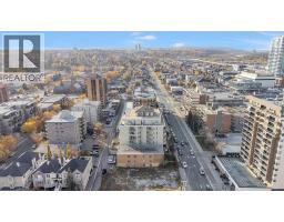 1309 12 Avenue SW - photo 15