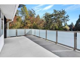 13811 17 Avenue, Surrey, BC V4A7C2 Photo 12
