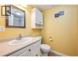 698 Frampton, Moncton, NB E1G4Z4 Photo 41