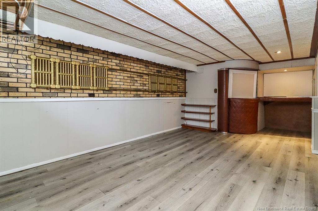 31 Kilburn Avenue - 25