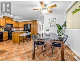849 Joe Persechini Drive, Newmarket, ON L3X2V1 Photo 12