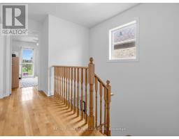849 Joe Persechini Drive, Newmarket, ON L3X2V1 Photo 20