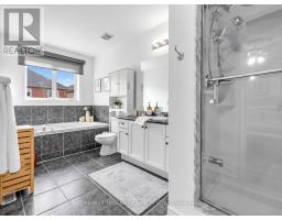 849 Joe Persechini Drive, Newmarket, ON L3X2V1 Photo 26