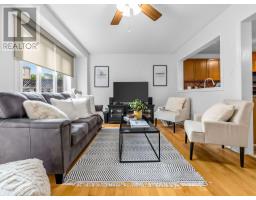 849 Joe Persechini Drive, Newmarket, ON L3X2V1 Photo 15