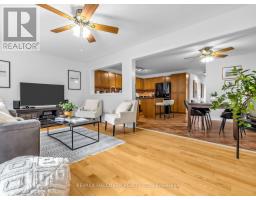 849 Joe Persechini Drive, Newmarket, ON L3X2V1 Photo 17