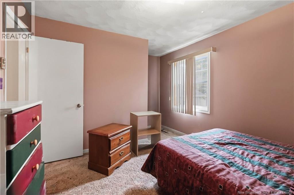 221 Broadway Street - 22