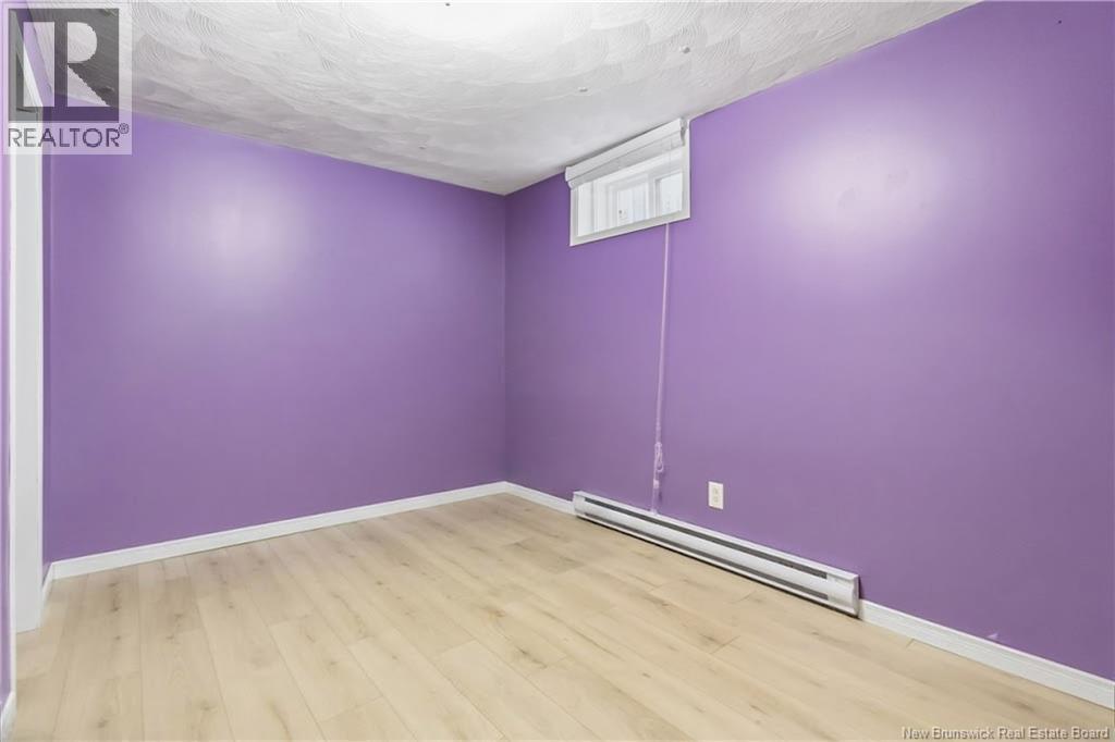 221 Broadway Street - 25