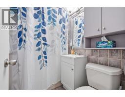 1037 Regal Crescent Ne, Calgary, AB T2E5G9 Photo 18