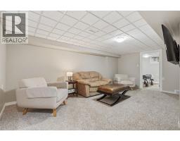 1037 Regal Crescent Ne, Calgary, AB T2E5G9 Photo 19