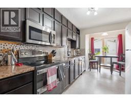 Bonus Room - 1037 Regal Crescent Ne, Calgary, AB T2E5G9 Photo 8