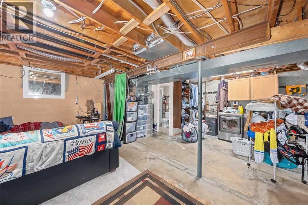 1121 ARLINGTON COURT - 20