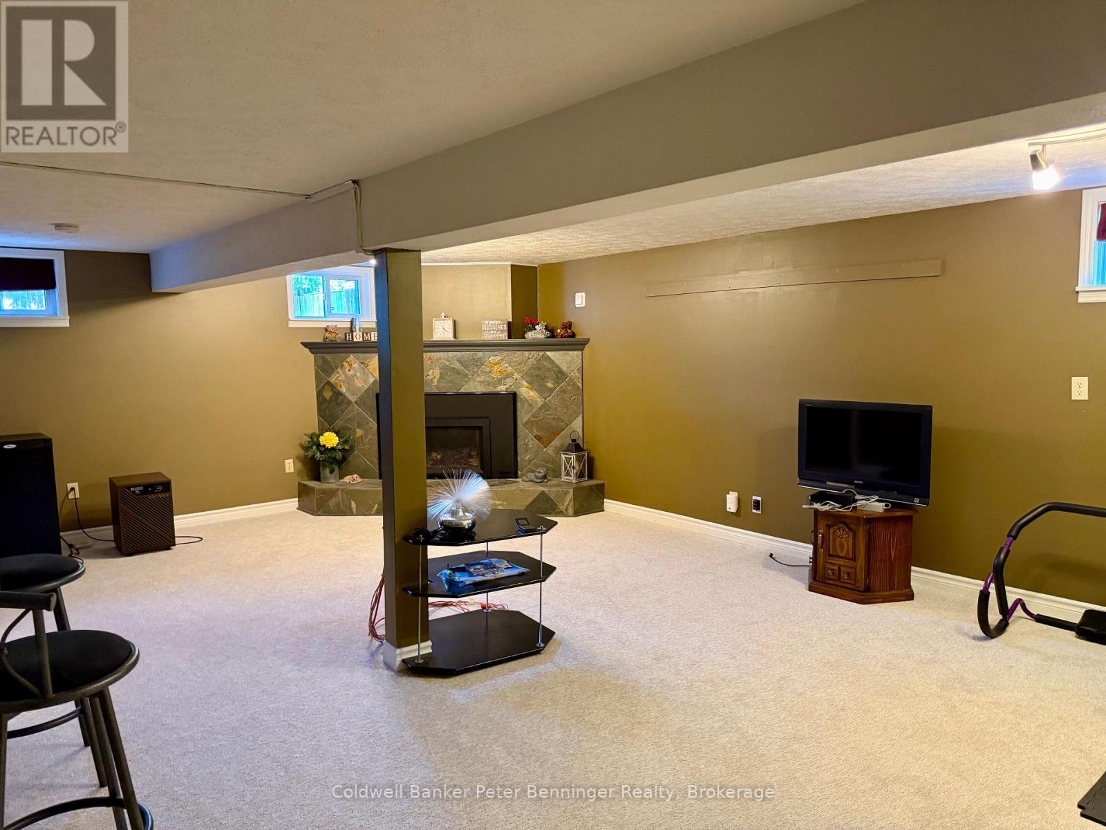 1038 WELLINGTON STREET - Image 27
