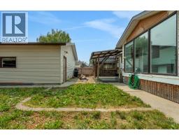 9408 5 Street SE - photo 41