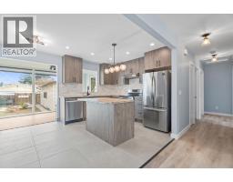 9408 5 Street SE - photo 7