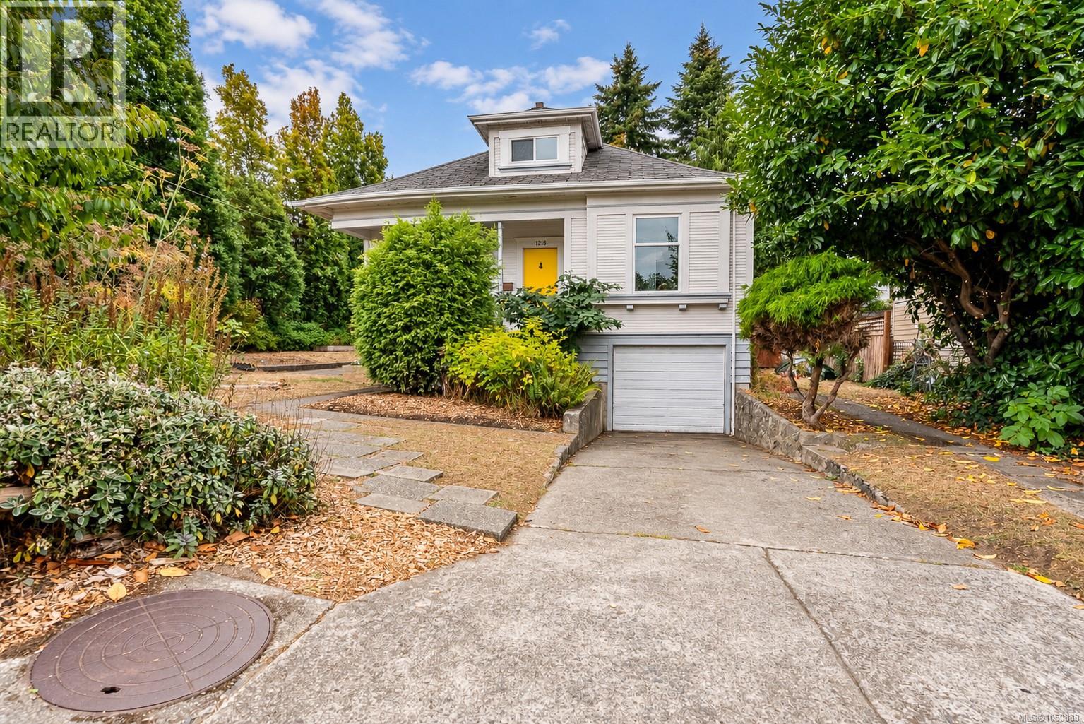 1215 Queens Ave - 27