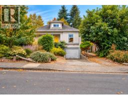 1215 Queens Ave, Victoria, BC V8T1N1 Photo 26