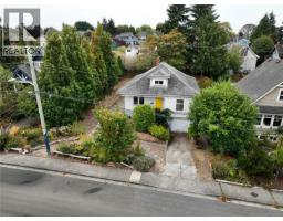 1215 Queens Ave, Victoria, BC V8T1N1 Photo 40
