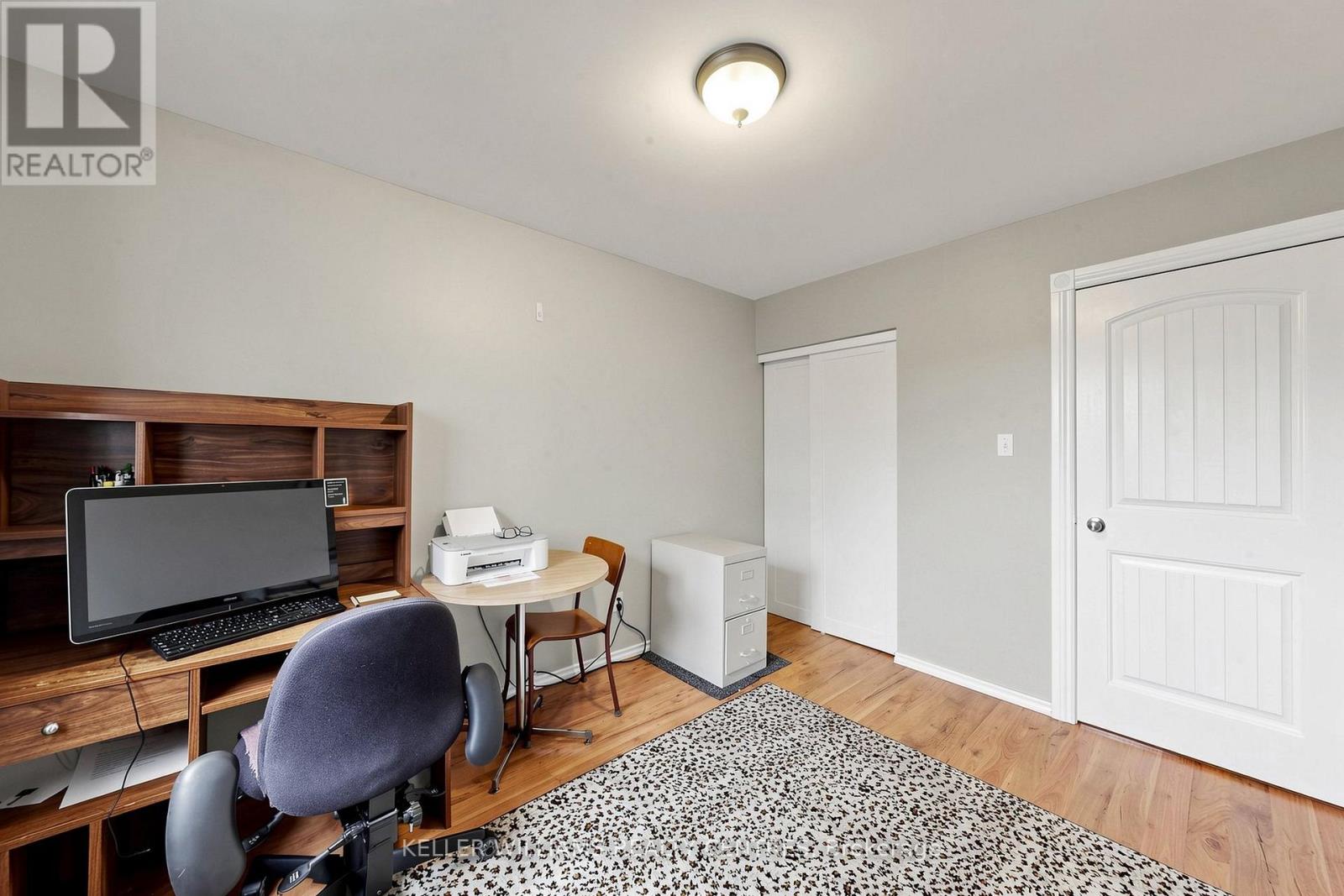 #215 215 BARONWOOD COURT - 17