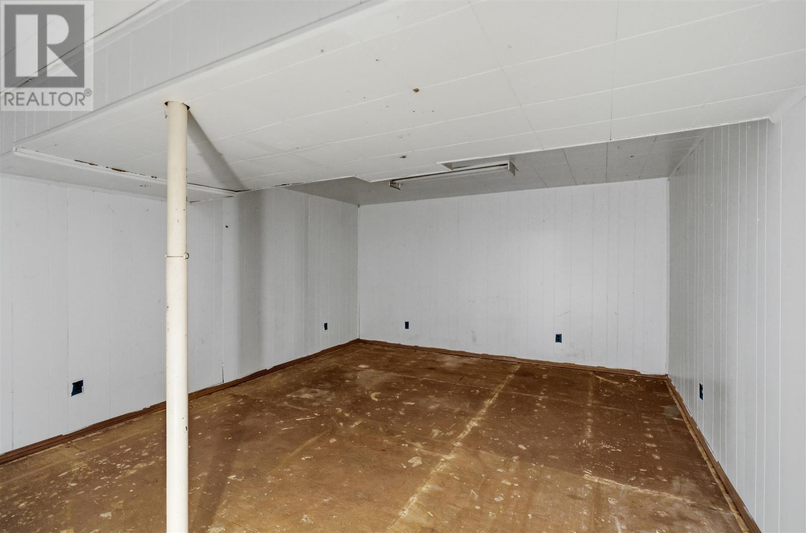 118 Blake AVE - 24