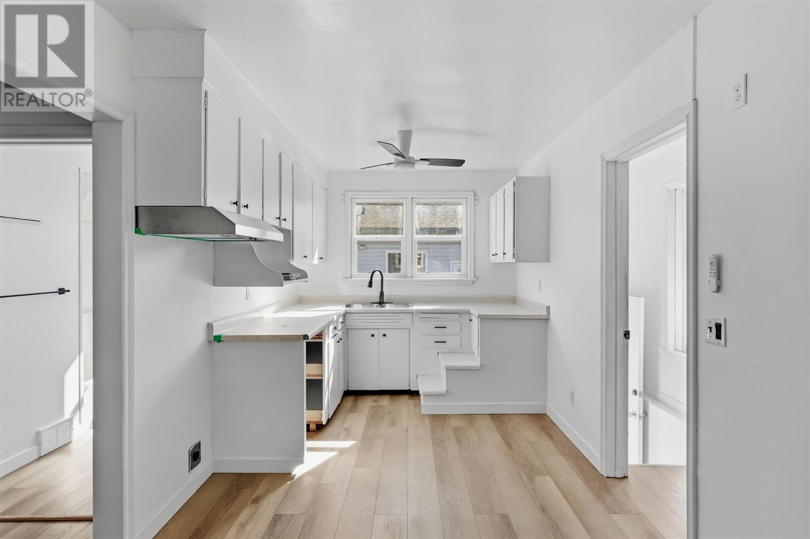 118 Blake AVE - 9