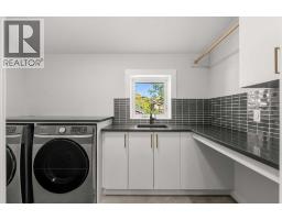 725 53 Avenue Sw, Calgary, AB T2V0C4 Photo 31
