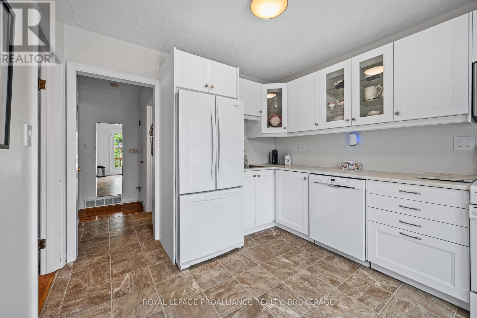5 WESTMORELAND ROAD - 16