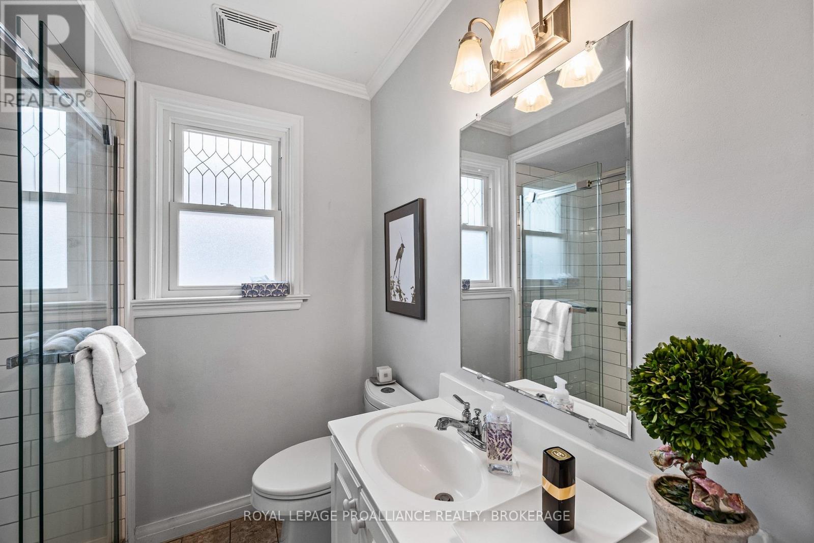5 WESTMORELAND ROAD - 18